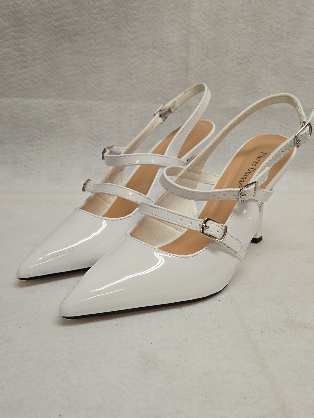 Pierre Dumas 8.5 White Patent Pointed-Toe Slingback Heels w/Double Straps Used